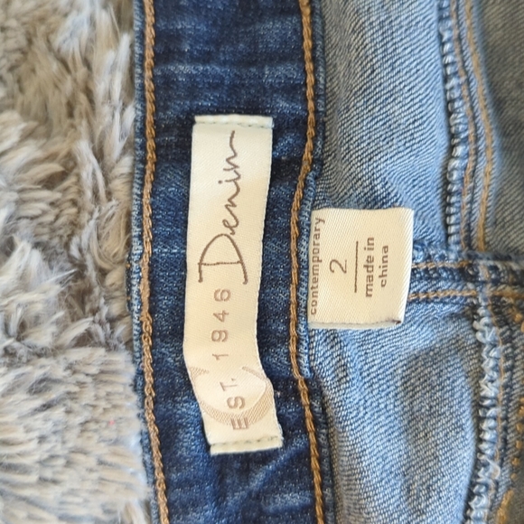 Est. 1946 Dark Wash Distressed Skinny Stretch  Contemporary size 2 - Picture 9 of 9